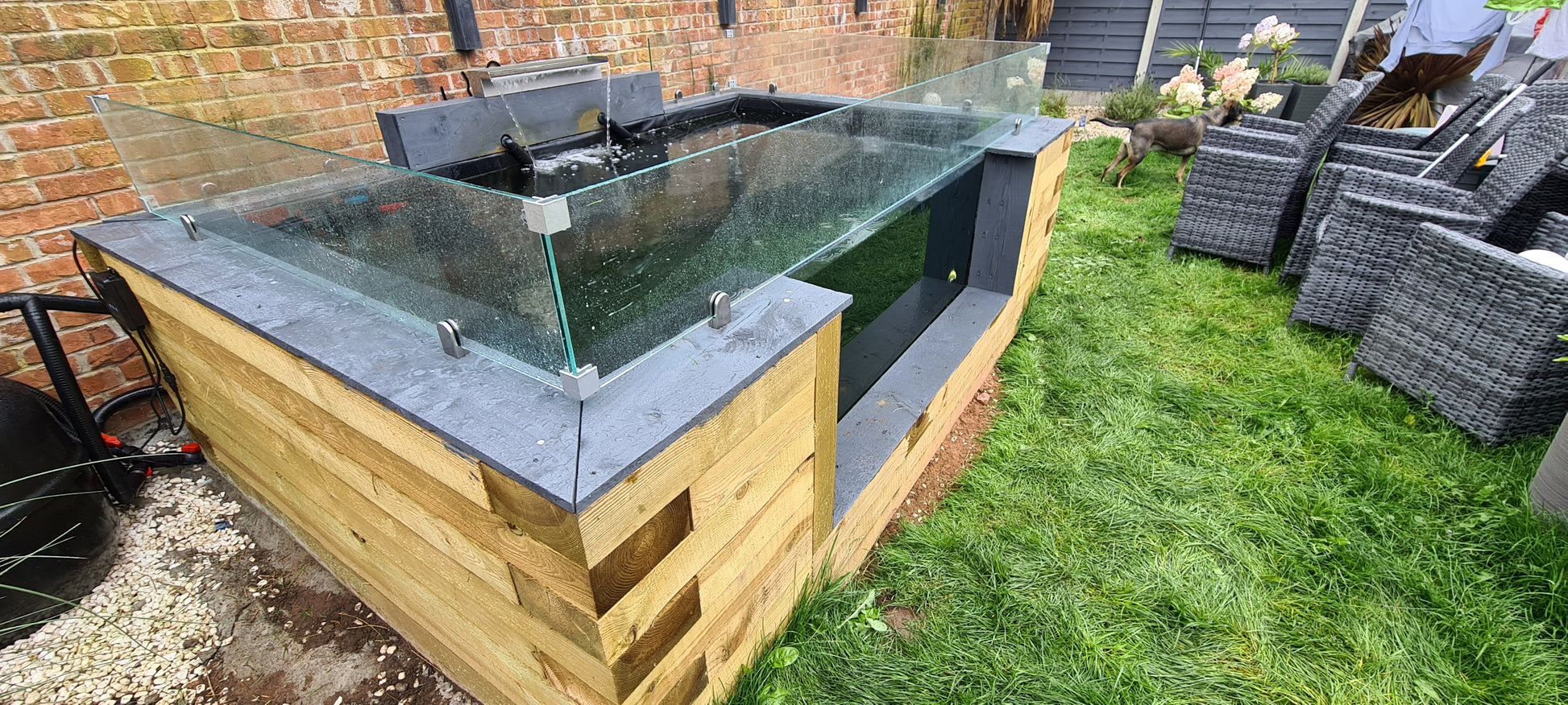 Glass Jumpguards / Balustrade 10mm - Create your own - CWD Pond